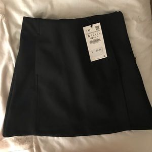 Zara Black mini skirt